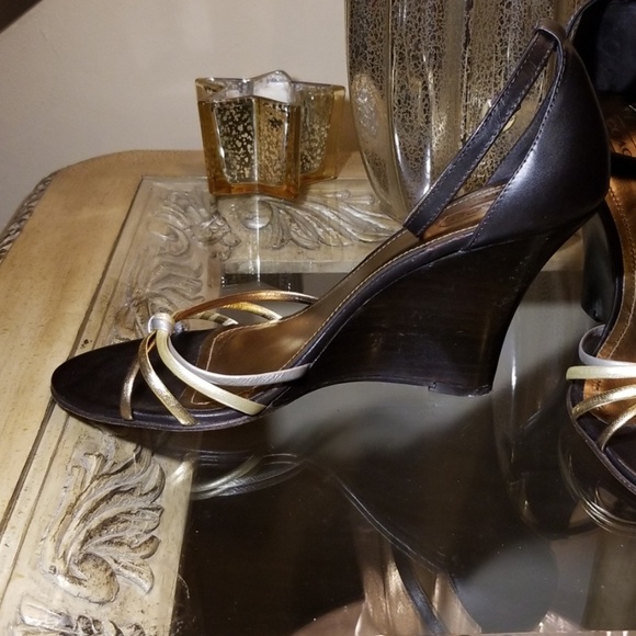 Coach Sandals - Picture 3 of 6